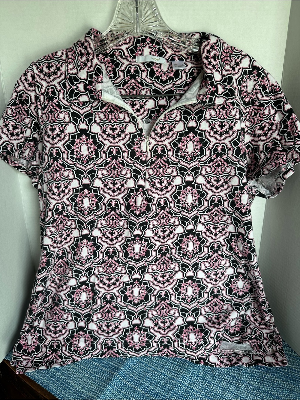 Liz Claiborne LizGolf Black and Pink Geometric Zip Up Polo